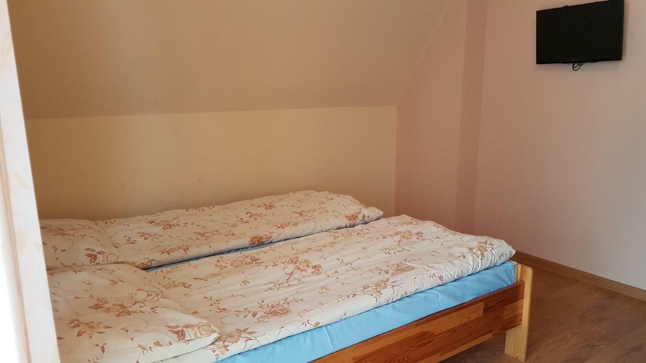 Pokoje Goscinne U Halinki Zab Exteriér fotografie
